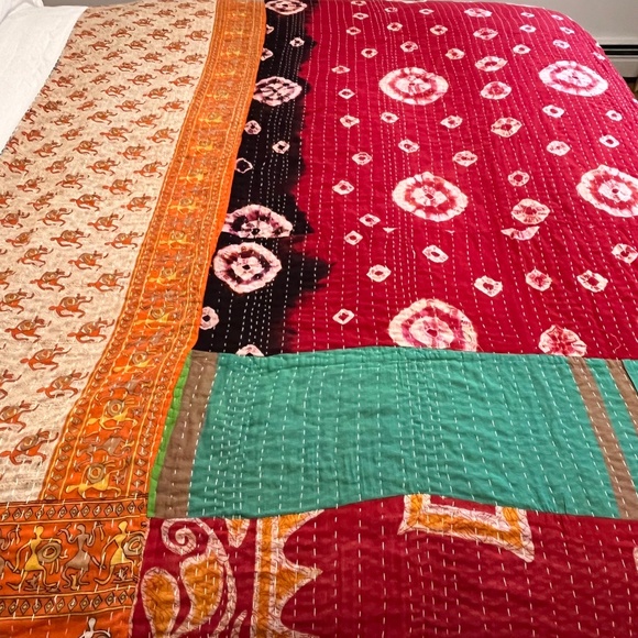 KANTHA QUILT HANDCRAFTED LIGHTWEIGHT REVERSIBLE BLANKET THROW BEDDING - Picture 7 of 10